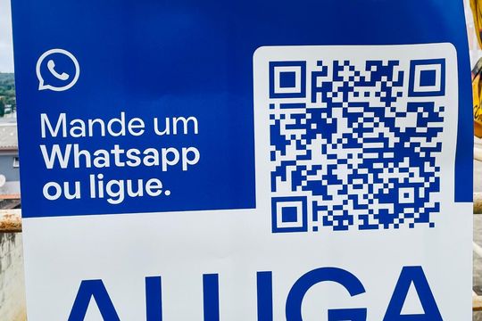 Placa de casa de condomínio para alugar com 2 quartos, 50m² em Parque Mirante da Mata, Cotia