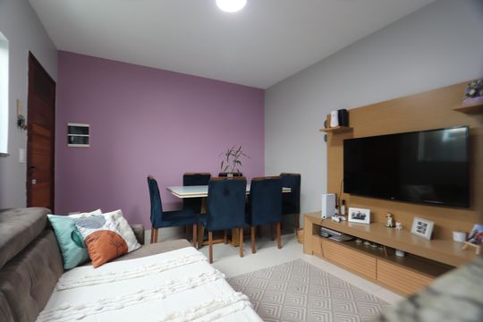 Sala de casa de condomínio à venda com 2 quartos, 60m² em Jardim Tiete, São Paulo