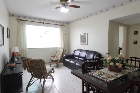 Apartamento para alugar com 2 quartos, 70m² em Centro, Cabo Frio