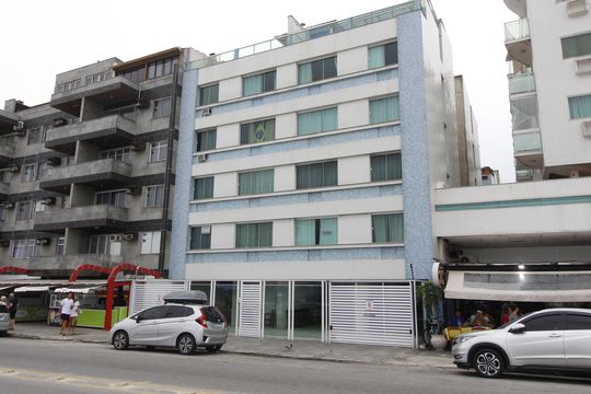 Fachada de apartamento para alugar com 2 quartos, 70m² em Centro, Cabo Frio