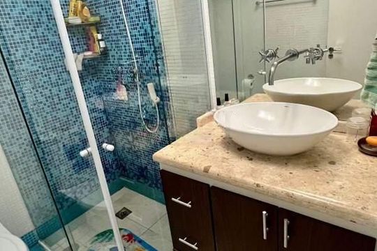 Casa à venda com 3 quartos, 141m² em Sítio da Figueira, São Paulo