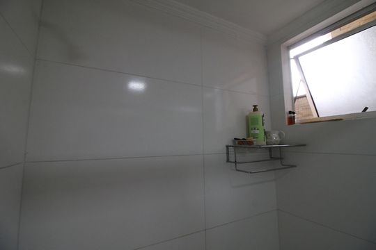 Banheiro da Suíte 2 de apartamento para alugar com 2 quartos, 161m² em Tanque, Rio de Janeiro
