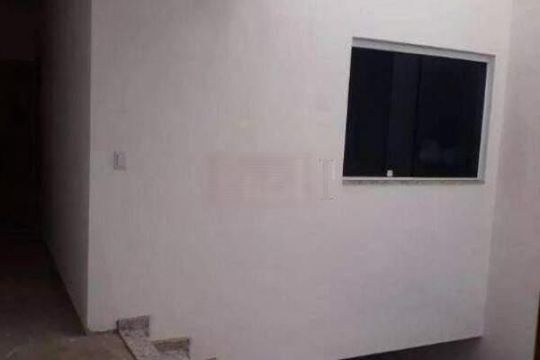 Casa à venda com 3 quartos, 270m² em Jardim Ocara, Santo André