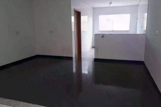 Casa à venda com 3 quartos, 270m² em Jardim Ocara, Santo André
