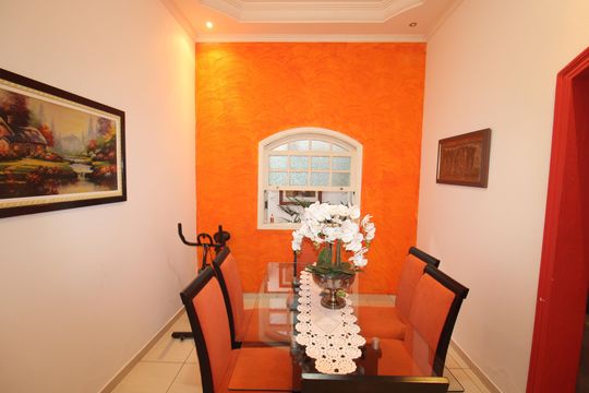 Sala 2 de casa para alugar com 3 quartos, 117m² em Vila Pita, São Paulo