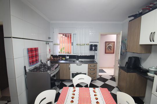 Cozinha de casa para alugar com 3 quartos, 117m² em Vila Pita, São Paulo