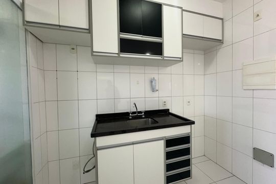 Cozinha de apartamento para alugar com 2 quartos, 62m² em Alphaville Industrial, Barueri