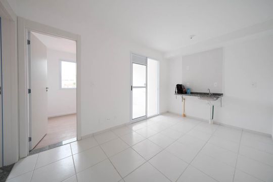 Sala/Cozinha de apartamento para alugar com 2 quartos, 34m² em Vila Ré, São Paulo