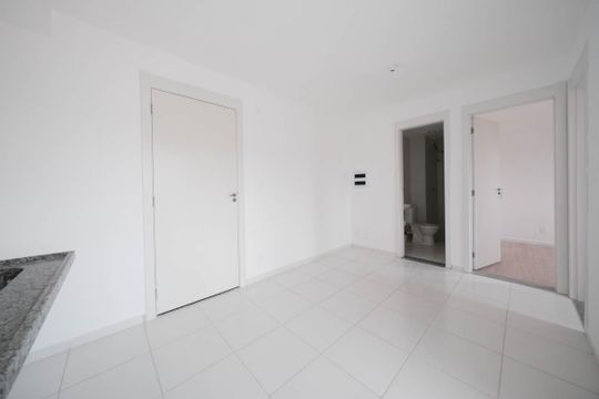 Sala/Cozinha de apartamento para alugar com 2 quartos, 34m² em Vila Ré, São Paulo