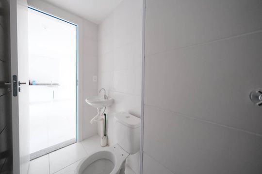 Banheiro de apartamento para alugar com 2 quartos, 34m² em Vila Ré, São Paulo
