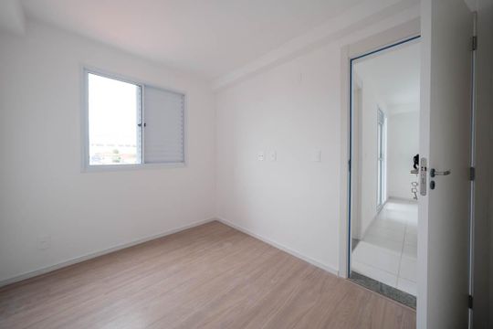 Quarto 2 de apartamento para alugar com 2 quartos, 34m² em Vila Ré, São Paulo