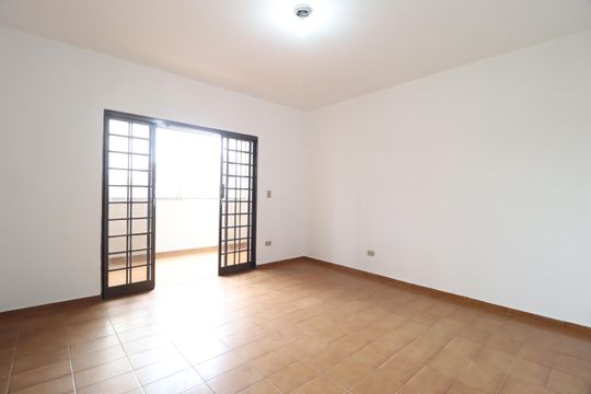 Apartamento para alugar com 3 quartos, 140m² em Nossa Senhora Aparecida, Uberlândia