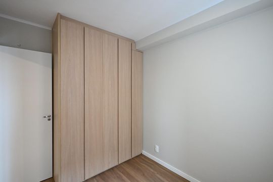 Quarto 2 de apartamento para alugar com 2 quartos, 48m² em Vila Prel, São Paulo