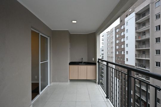 Varanda de apartamento para alugar com 2 quartos, 48m² em Vila Prel, São Paulo