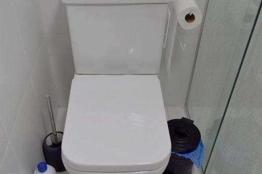 Banheiro de kitnet/studio à venda com 1 quarto, 31m² em Perdizes, São Paulo