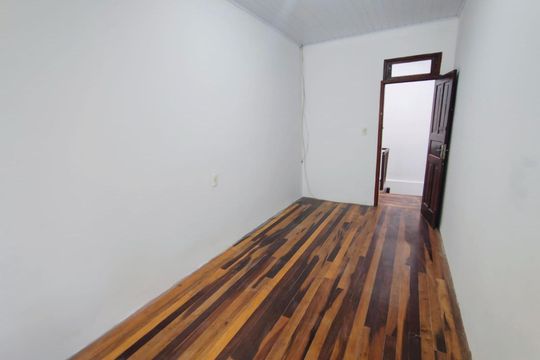 Quarto 2 de casa para alugar com 5 quartos, 118m² em Centro, Florianópolis