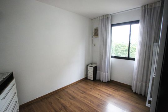 Quarto Suíte de apartamento à venda com 3 quartos, 76m² em Taquara, Rio de Janeiro