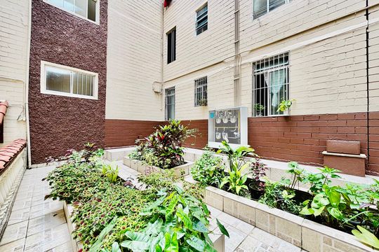 Área comum de apartamento para alugar com 2 quartos, 57m² em Conjunto Residencial José Bonifácio, São Paulo