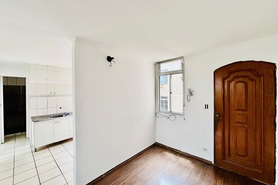 Sala de apartamento para alugar com 2 quartos, 57m² em Conjunto Residencial José Bonifácio, São Paulo