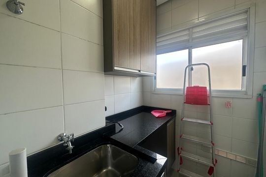 Área de Serviço de apartamento para alugar com 2 quartos, 51m² em Centro, Barueri