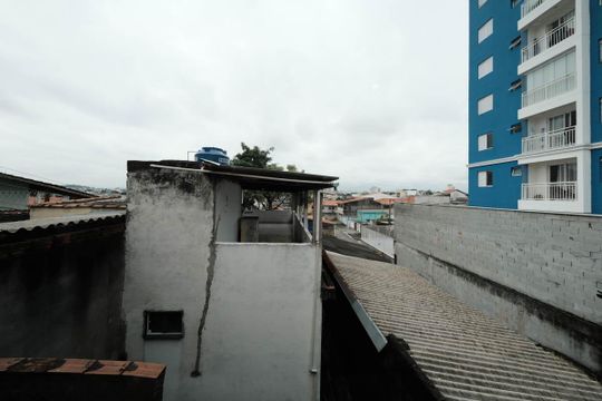 Cozinha e Área de Serviço de casa para alugar com 2 quartos, 90m² em Vila Norma, São Paulo
