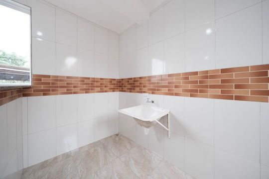 Cozinha e Área de Serviço de casa para alugar com 2 quartos, 90m² em Vila Norma, São Paulo