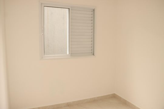 Apartamento para alugar com 2 quartos, 40m² em Jardim Santa Teresinha, São Paulo