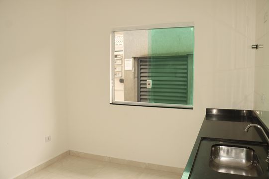 Apartamento para alugar com 2 quartos, 40m² em Jardim Santa Teresinha, São Paulo
