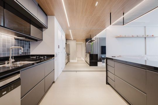 Cozinha de apartamento para alugar com 3 quartos, 87m² em Santo Amaro, São Paulo