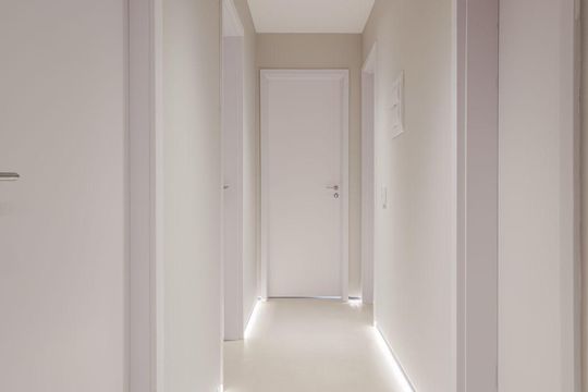Corredor de apartamento para alugar com 3 quartos, 87m² em Santo Amaro, São Paulo