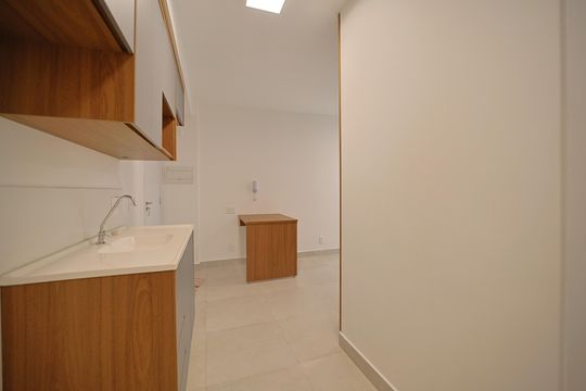 Cozinha de apartamento para alugar com 2 quartos, 36m² em Vila Nova, São Paulo