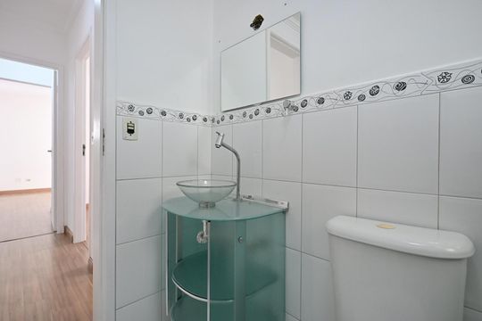 Banheiro de apartamento à venda com 3 quartos, 110m² em Chácara Agrindus, Taboão da Serra