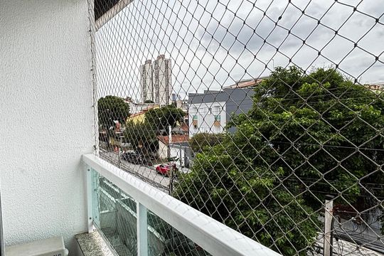 Varanda Suíte de casa à venda com 3 quartos, 243m² em Vila Pires, Santo André