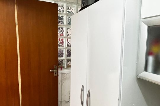 Área de serviço de casa à venda com 3 quartos, 243m² em Vila Pires, Santo André
