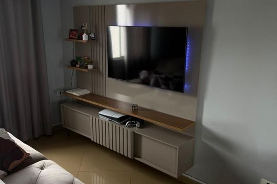 Sala de apartamento à venda com 2 quartos, 56m² em Conjunto Residencial José Bonifácio, São Paulo