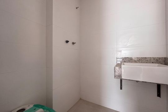 Cozinha e Área de Serviço - Banheiro de apartamento à venda com 2 quartos, 80m² em Recreio dos Bandeirantes, Rio de Janeiro