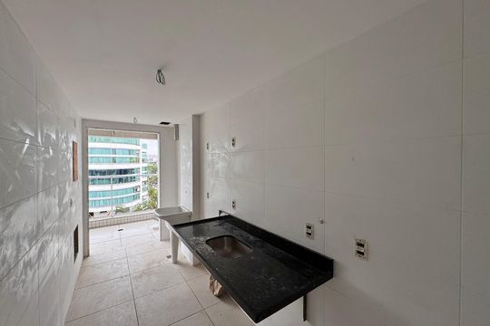 Cozinha e Área de Serviço de apartamento à venda com 2 quartos, 80m² em Recreio dos Bandeirantes, Rio de Janeiro