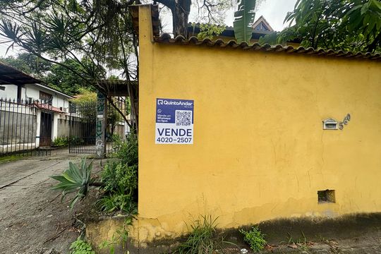 Fachada de casa de condomínio à venda com 5 quartos, 225m² em Freguesia (jacarepaguá), Rio de Janeiro