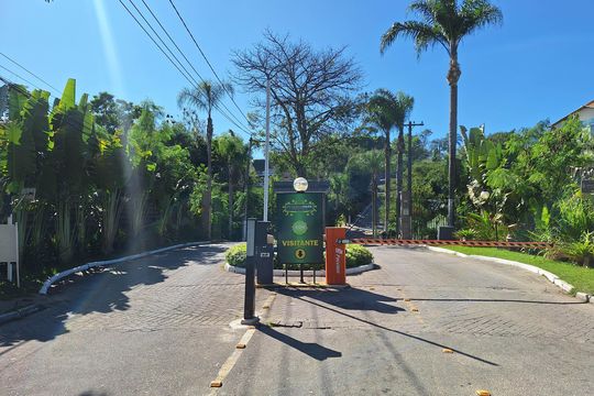 Fachada de apartamento para alugar com 2 quartos, 59m² em Maria Paula, Niterói