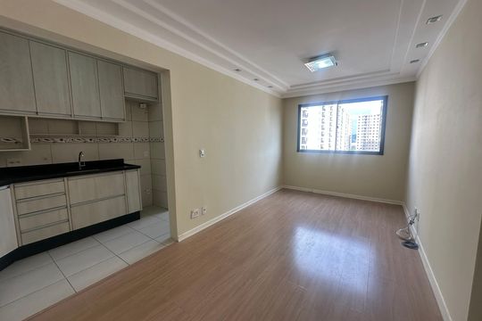 Sala de apartamento à venda com 2 quartos, 53m² em Vila Iracema, Barueri