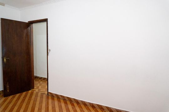 Casa para alugar com 1 quarto, 70m² em Jardim Santo Antonio, São Paulo