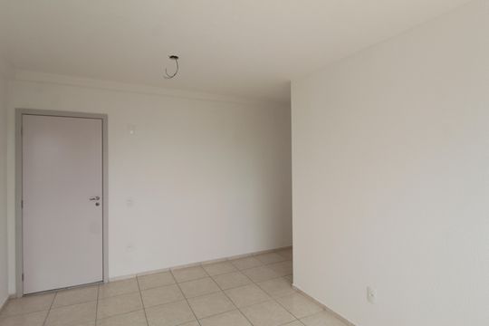 Sala de apartamento para alugar com 2 quartos, 46m² em Jardim Guanabara, Belo Horizonte