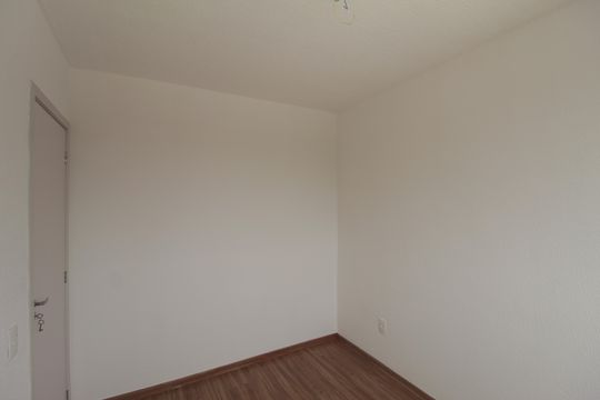 Quarto 1 de apartamento para alugar com 2 quartos, 46m² em Jardim Guanabara, Belo Horizonte