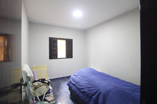 Casa à venda com 3 quartos, 460m² em Jardim Ubirajara, São Paulo
