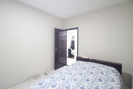 Casa à venda com 3 quartos, 460m² em Jardim Ubirajara, São Paulo