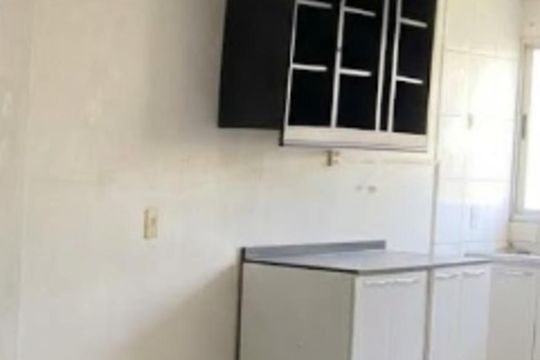 Cozinha de casa de condomínio para alugar com 2 quartos, 42m² em Bancários, Rio de Janeiro