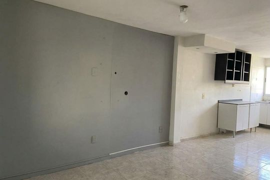 Casa de Condomínio para alugar com 2 quartos, 42m² em Bancários, Rio de Janeiro