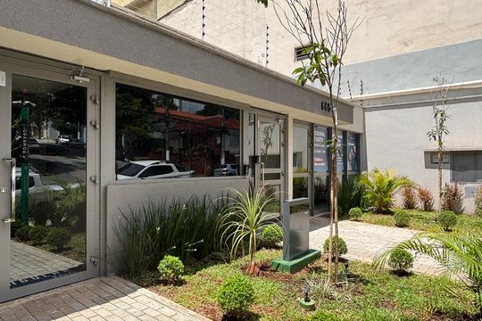 Fachada de apartamento à venda com 2 quartos, 55m² em Bosque da Saúde, São Paulo