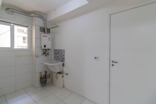 Area de Serviço de apartamento para alugar com 3 quartos, 115m² em Vila Santo Antonio, Guarulhos