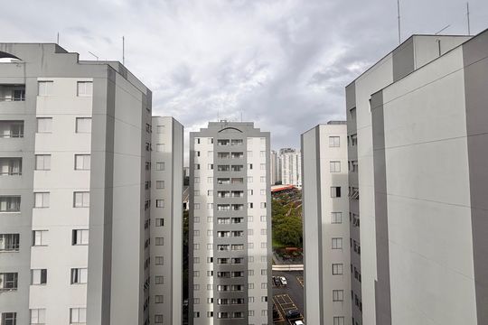 Vista da Sacada de apartamento para alugar com 3 quartos, 73m² em Continental, Osasco